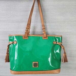 Dooney & Bourke Double Strap Shoulder Tassel Bag Green Patent Leather Purse